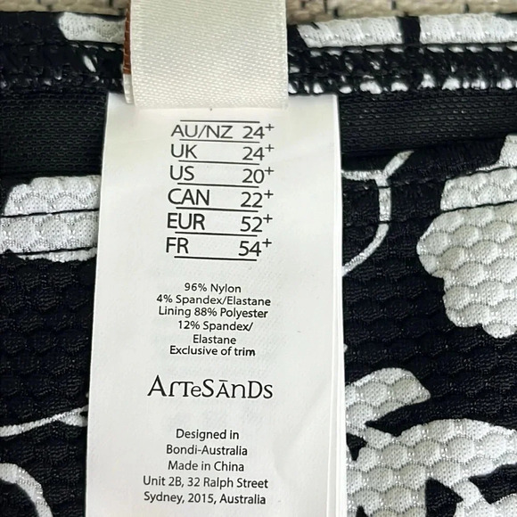 Artesands black white floral Cantata Forte Monet Mid rise bikini bottoms, 20+ - Picture 7 of 13